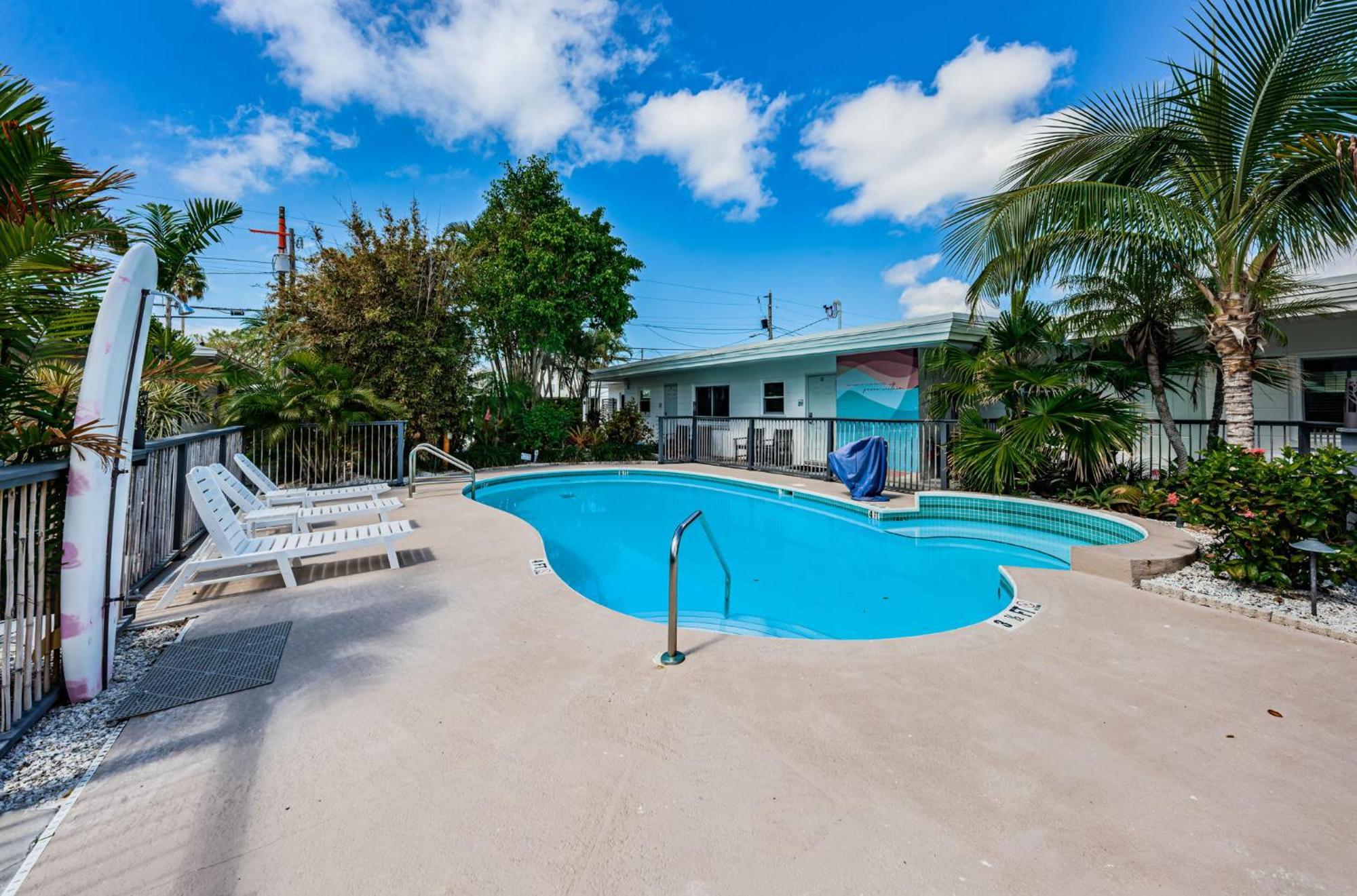 The Roth Hotel, Treasure Island, Florida St. Pete Beach Exteriör bild