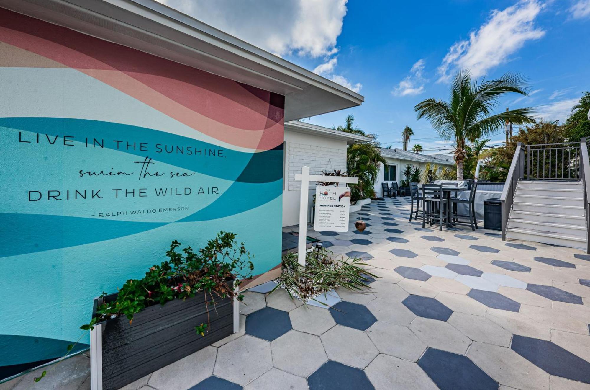 The Roth Hotel, Treasure Island, Florida St. Pete Beach Exteriör bild